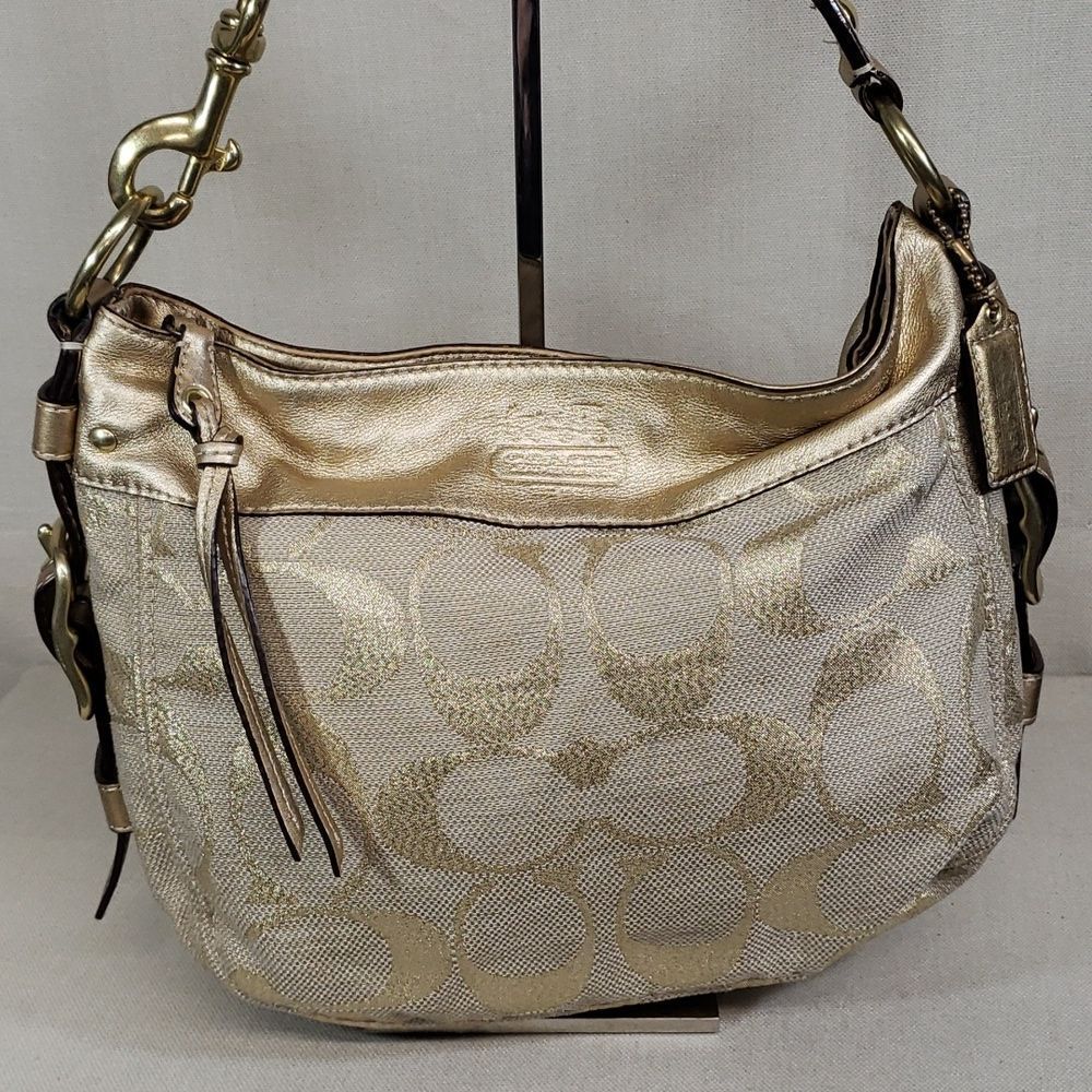 Coach Zoe Signature Canvas & Leather Shoulder Bag OKPM-05-011